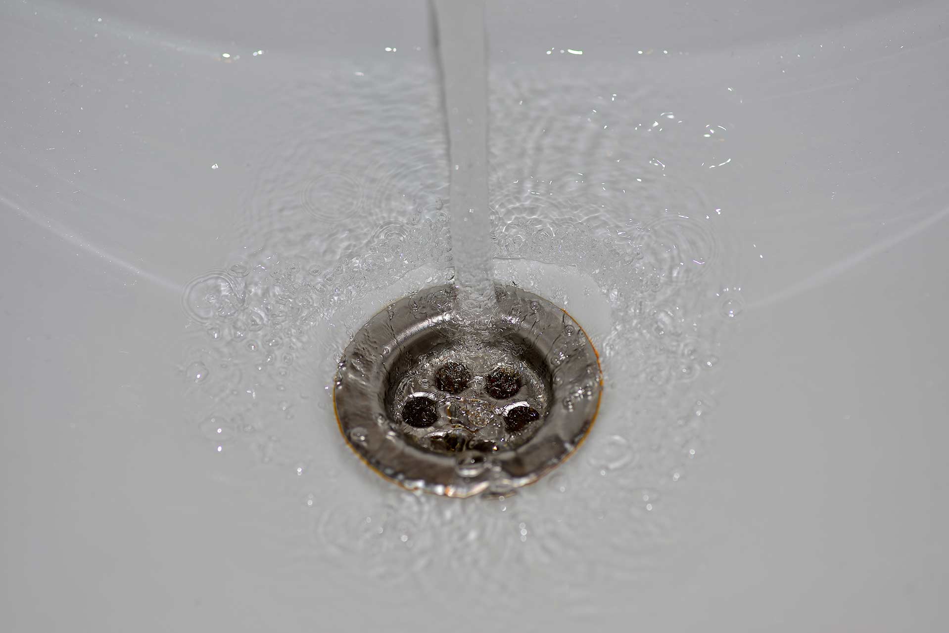A2B Drains provides services to unblock blocked sinks and drains for properties in Bourne.